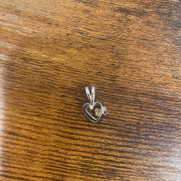 Beautiful heart pendant - Picture 2 of 3